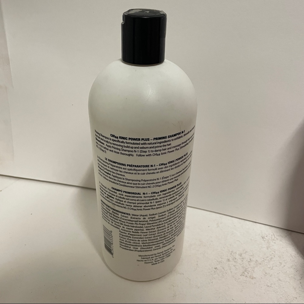 Chi 44 Ionic Power Plus N-1 Priming Shampoo HTF - Picture 3 of 3